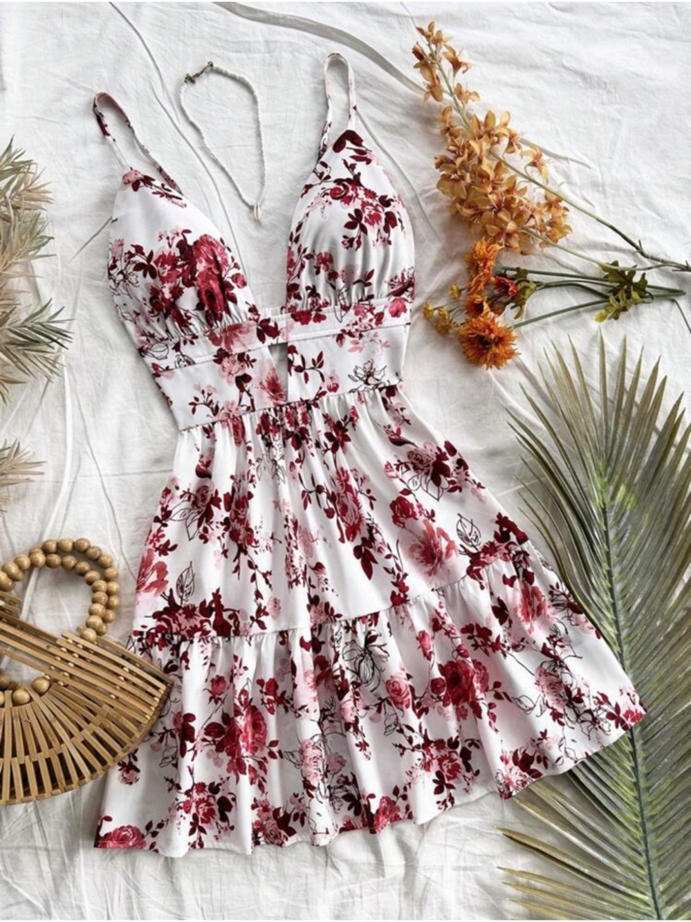 SHEIN White Dress with Red Floral Print and Cutout